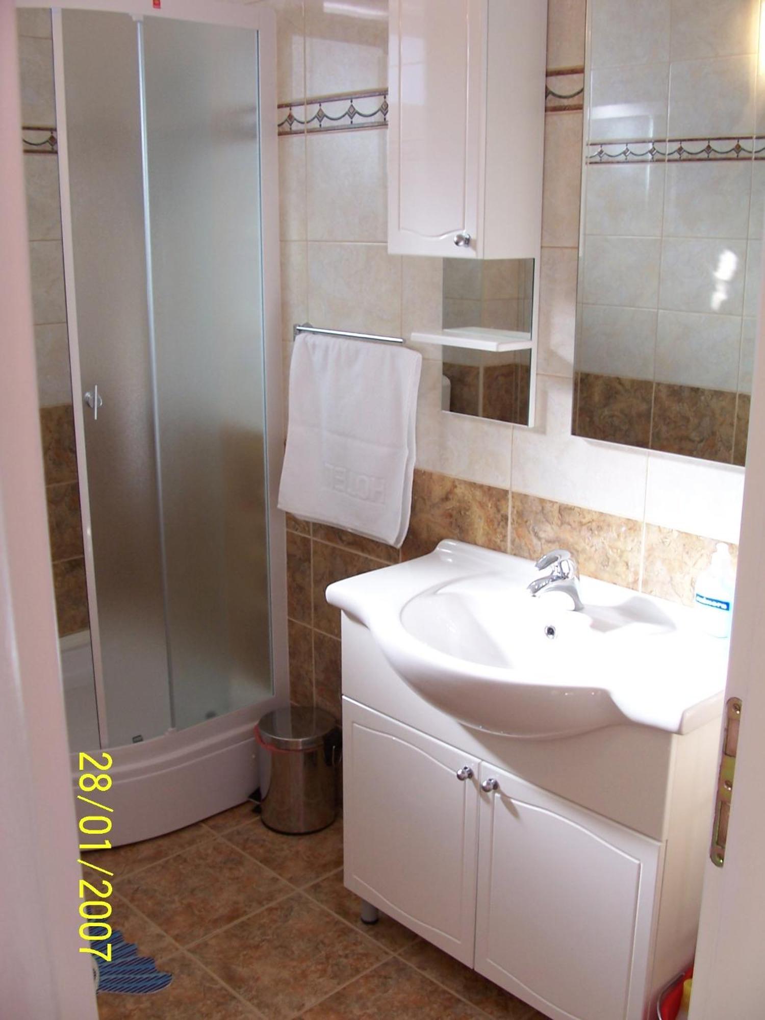 Apartments Perdijic Nemira Омиш Экстерьер фото